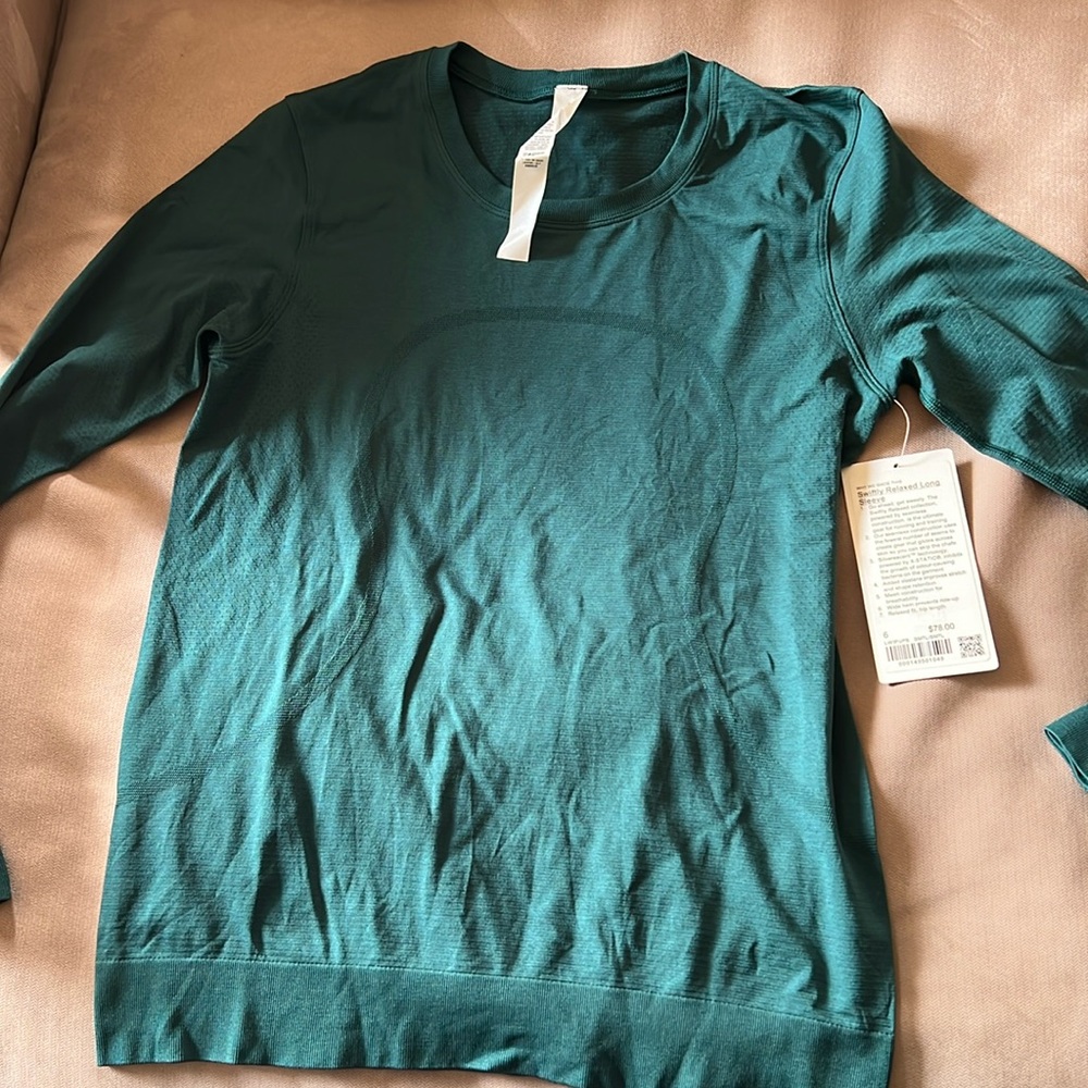 NWT Lululemon Swiftly Relaxed Long Sleeve